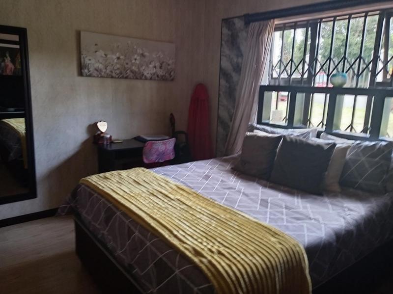 3 Bedroom Property for Sale in Uvongo KwaZulu-Natal