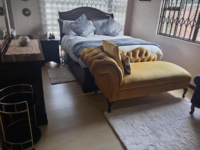 3 Bedroom Property for Sale in Uvongo KwaZulu-Natal