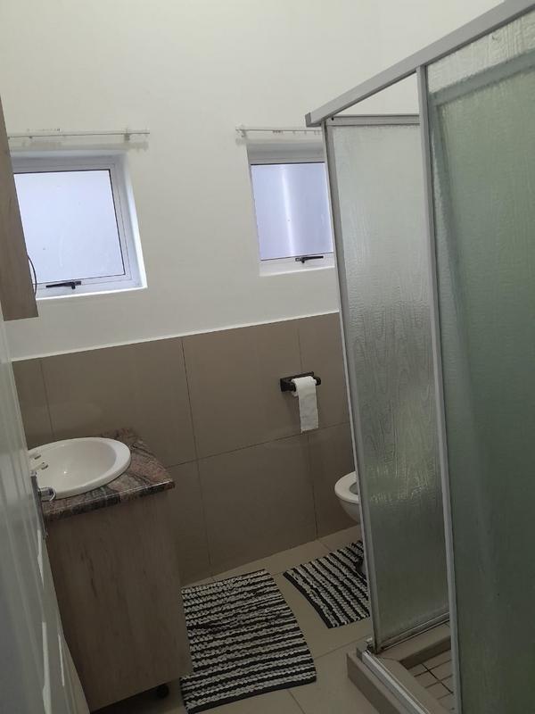 6 Bedroom Property for Sale in Uvongo KwaZulu-Natal