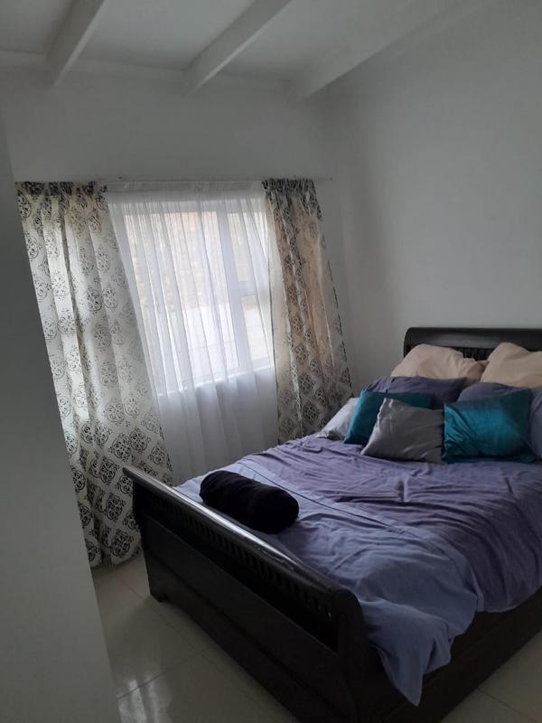 6 Bedroom Property for Sale in Uvongo KwaZulu-Natal