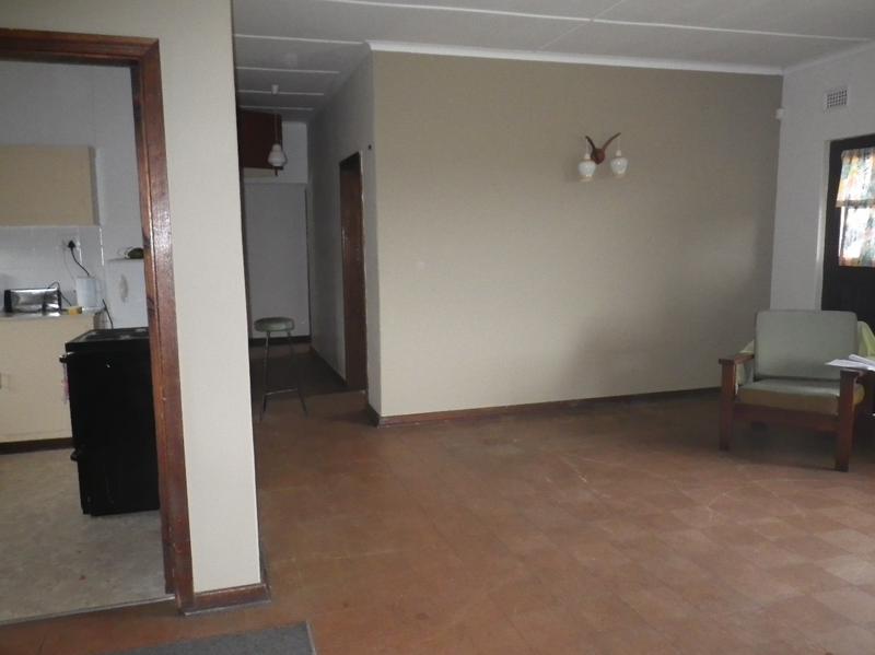3 Bedroom Property for Sale in Port Edward KwaZulu-Natal