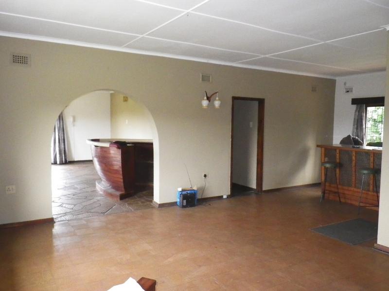 3 Bedroom Property for Sale in Port Edward KwaZulu-Natal