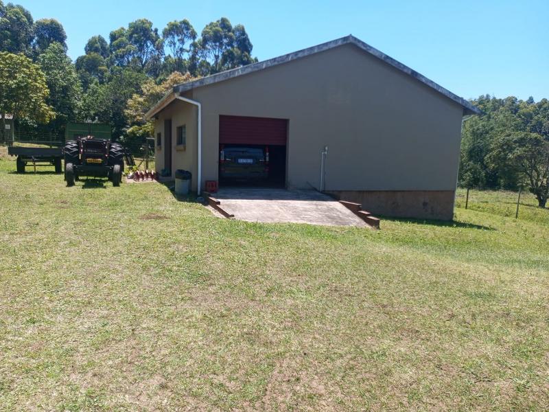 3 Bedroom Property for Sale in Port Edward KwaZulu-Natal