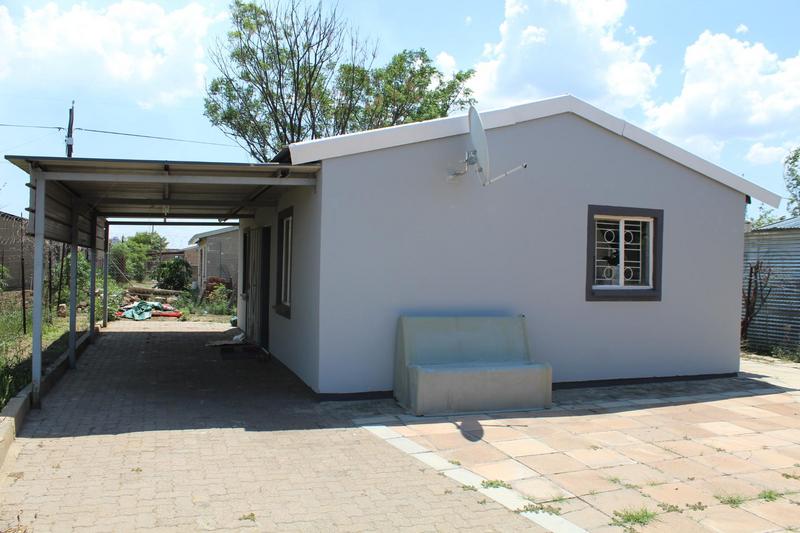 To Let 2 Bedroom Property for Rent in Acaciaville KwaZulu-Natal