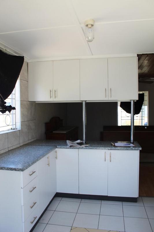 To Let 2 Bedroom Property for Rent in Acaciaville KwaZulu-Natal