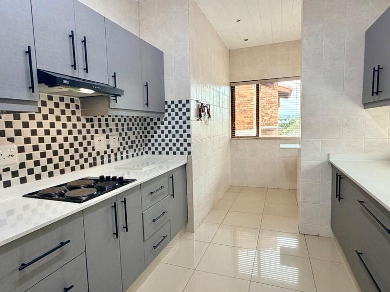 4 Bedroom Property for Sale in Reservoir Hills KwaZulu-Natal