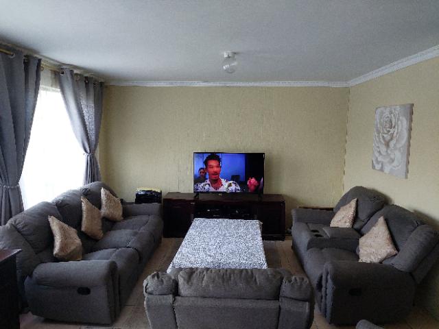 3 Bedroom Property for Sale in Amanzimtoti KwaZulu-Natal