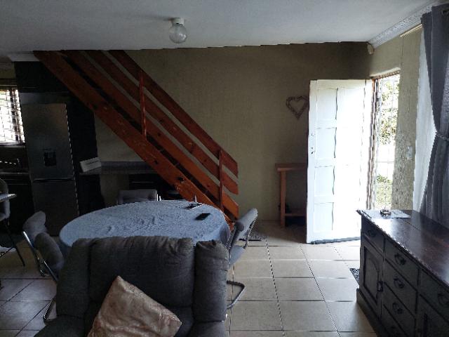 3 Bedroom Property for Sale in Amanzimtoti KwaZulu-Natal