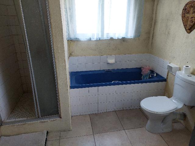 3 Bedroom Property for Sale in Amanzimtoti KwaZulu-Natal