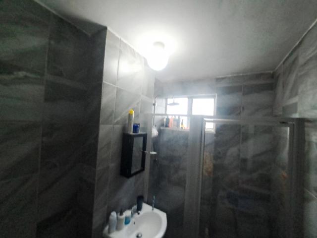 1 Bedroom Property for Sale in Doonside KwaZulu-Natal