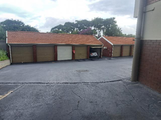 1 Bedroom Property for Sale in Doonside KwaZulu-Natal