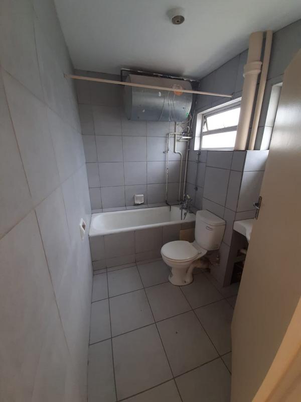 1 Bedroom Property for Sale in South Beach KwaZulu-Natal
