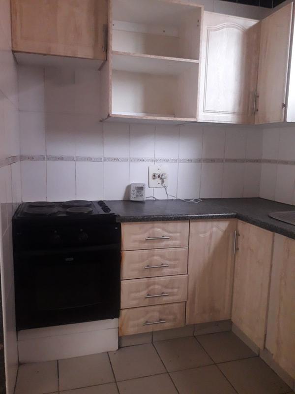 To Let 3 Bedroom Property for Rent in Montclair KwaZulu-Natal