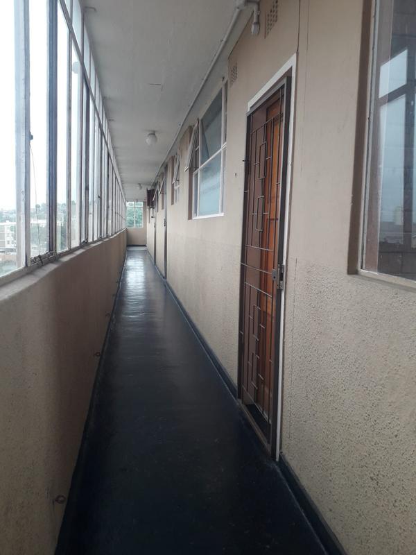 To Let 3 Bedroom Property for Rent in Montclair KwaZulu-Natal