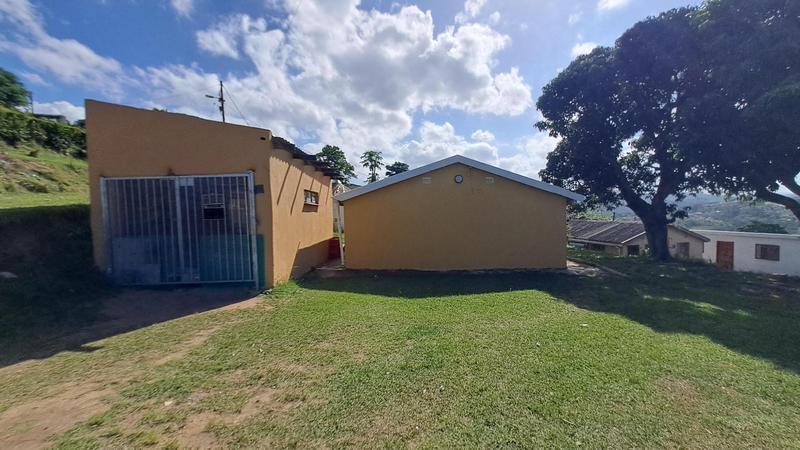 To Let 2 Bedroom Property for Rent in Umlazi KwaZulu-Natal