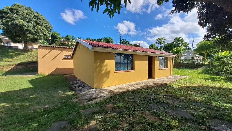 To Let 2 Bedroom Property for Rent in Umlazi KwaZulu-Natal