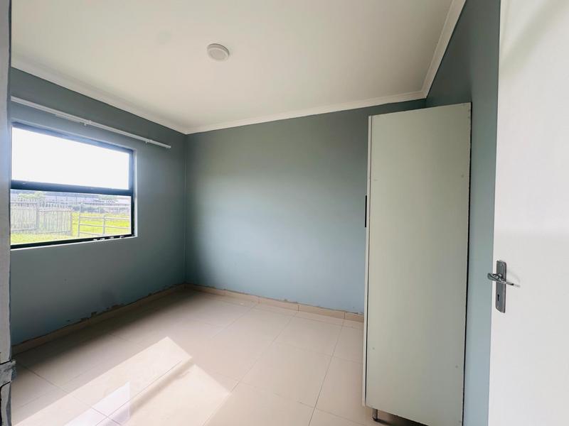 To Let 3 Bedroom Property for Rent in Shakaskraal KwaZulu-Natal