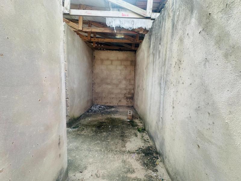 9 Bedroom Property for Sale in Magabeni KwaZulu-Natal