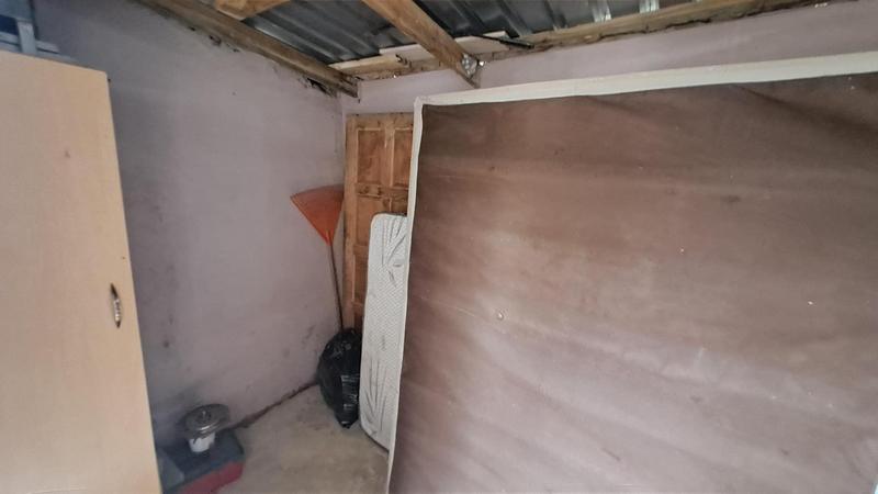 2 Bedroom Property for Sale in Umlazi KwaZulu-Natal