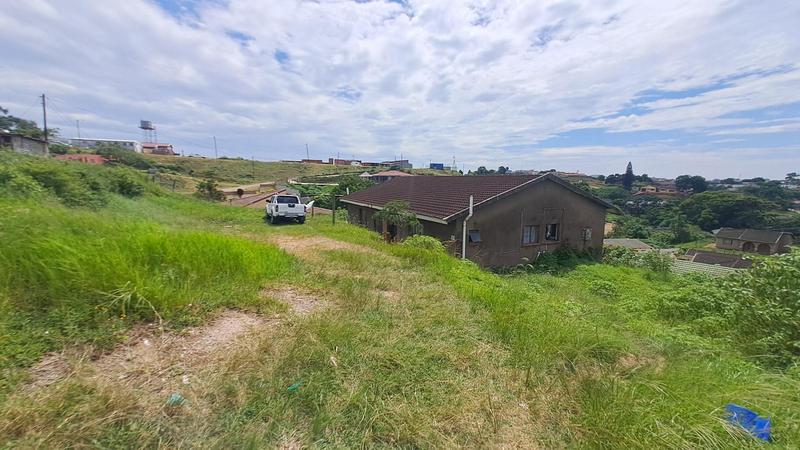 5 Bedroom Property for Sale in Umlazi KwaZulu-Natal