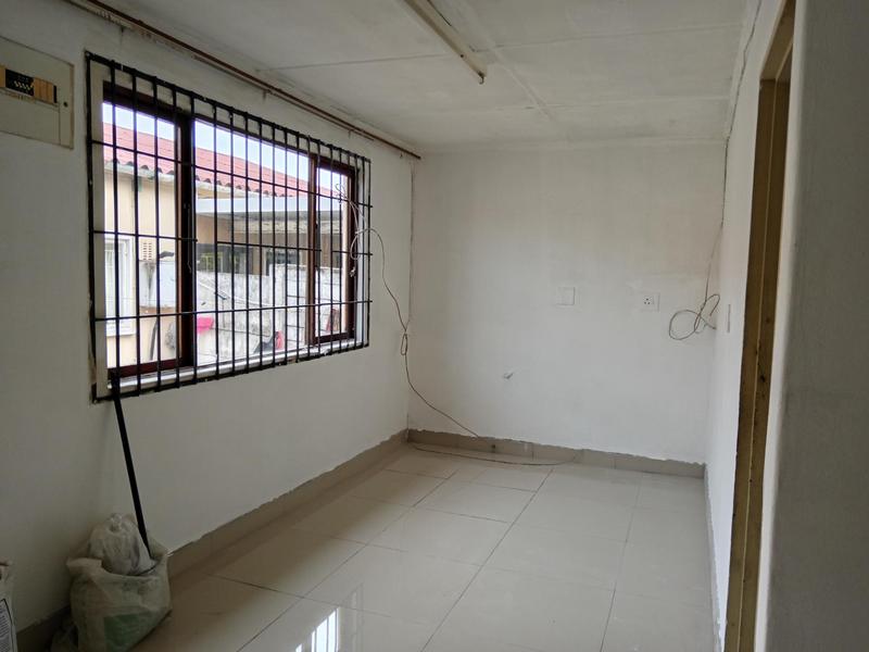 To Let 1 Bedroom Property for Rent in Sunford KwaZulu-Natal