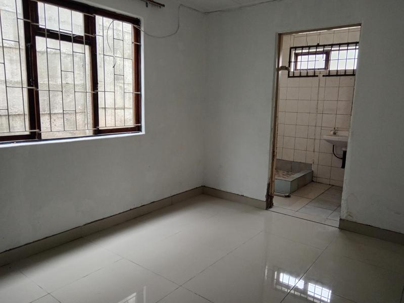 To Let 1 Bedroom Property for Rent in Sunford KwaZulu-Natal