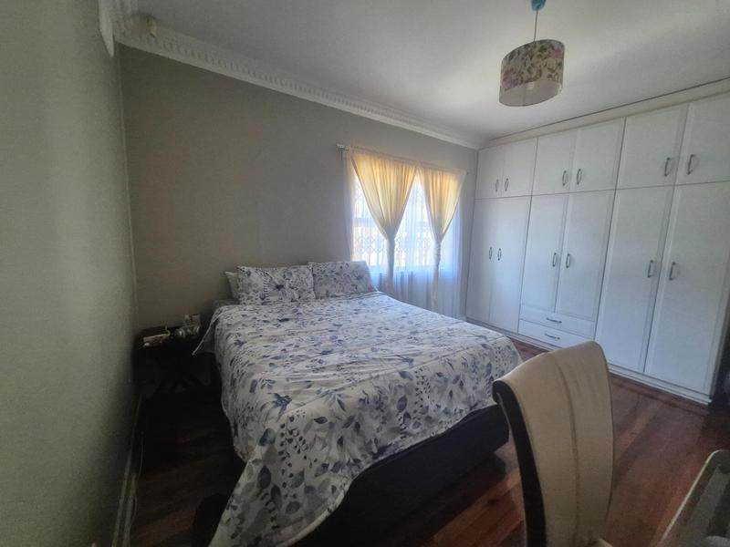 To Let 3 Bedroom Property for Rent in Durban North KwaZulu-Natal