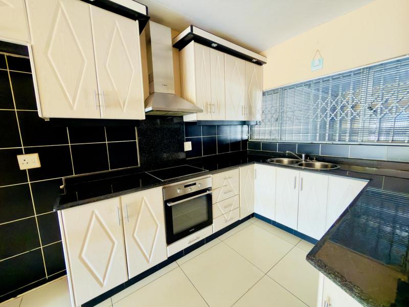 3 Bedroom Property for Sale in Brighton Beach KwaZulu-Natal