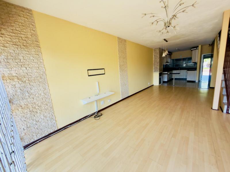 3 Bedroom Property for Sale in Brighton Beach KwaZulu-Natal