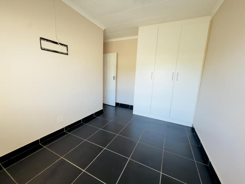 3 Bedroom Property for Sale in Brighton Beach KwaZulu-Natal