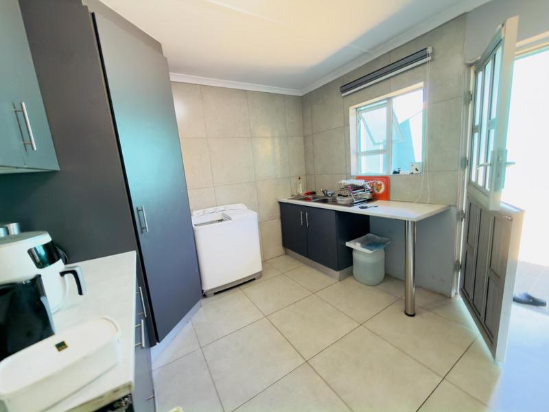 3 Bedroom Property for Sale in Newlands West KwaZulu-Natal