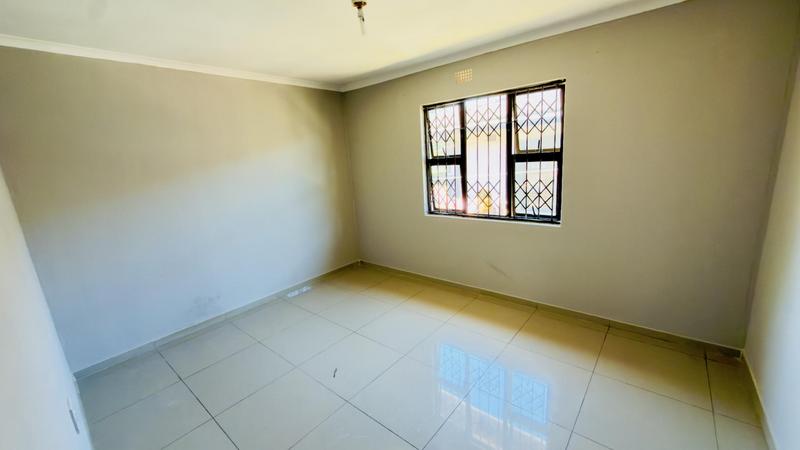 3 Bedroom Property for Sale in Lovu KwaZulu-Natal