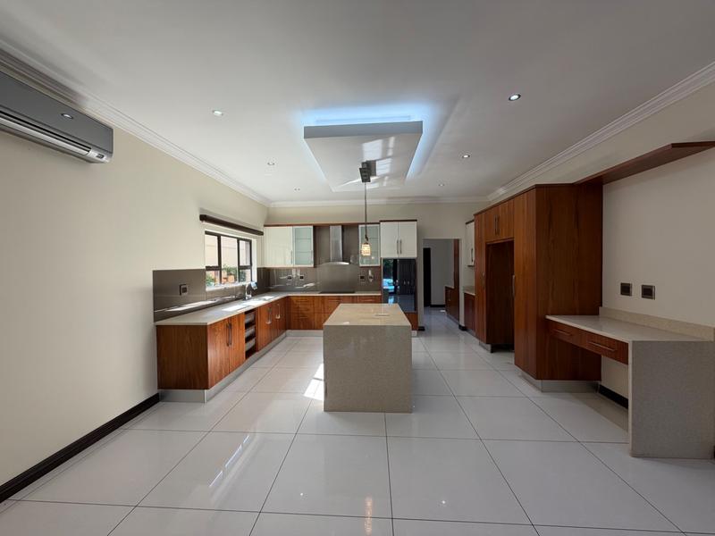 4 Bedroom Property for Sale in Izinga KwaZulu-Natal