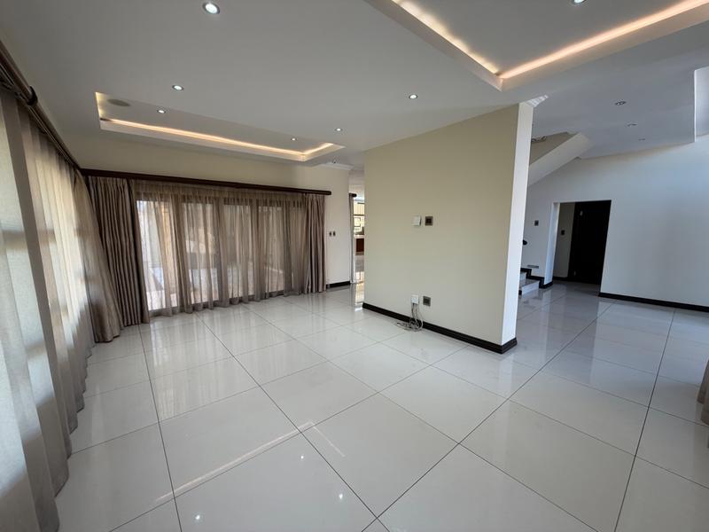 4 Bedroom Property for Sale in Izinga KwaZulu-Natal