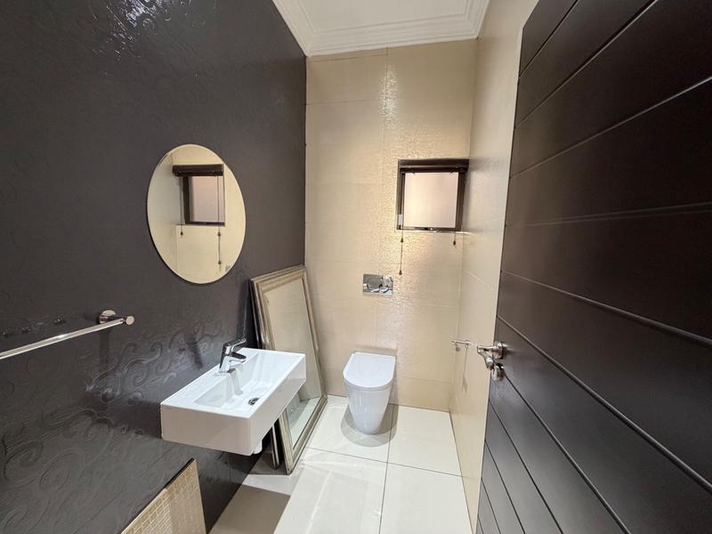 4 Bedroom Property for Sale in Izinga KwaZulu-Natal