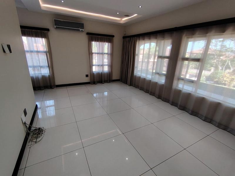 4 Bedroom Property for Sale in Izinga KwaZulu-Natal