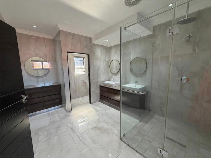 4 Bedroom Property for Sale in Izinga KwaZulu-Natal