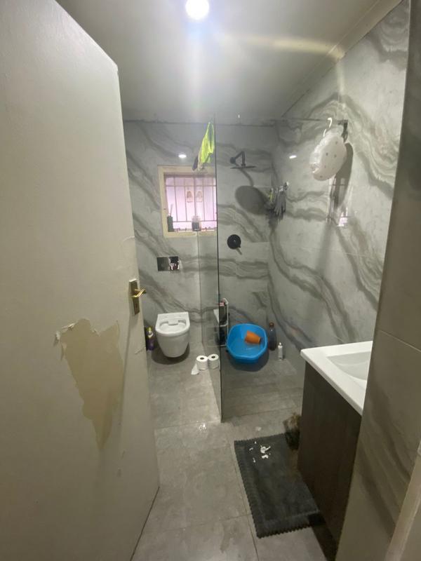 4 Bedroom Property for Sale in Northcroft KwaZulu-Natal