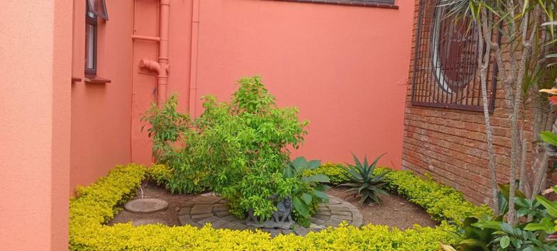 4 Bedroom Property for Sale in Reservoir Hills KwaZulu-Natal