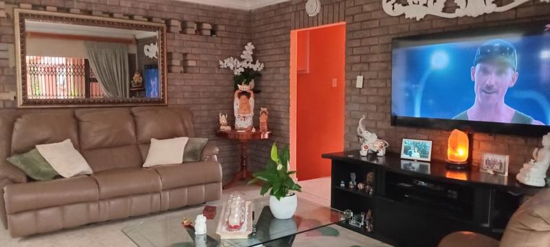 4 Bedroom Property for Sale in Reservoir Hills KwaZulu-Natal