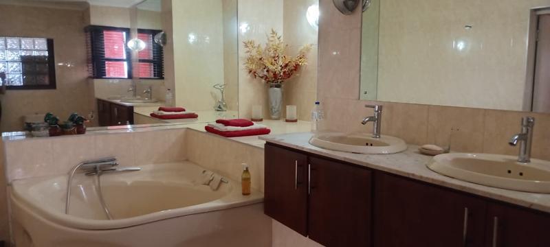 4 Bedroom Property for Sale in Reservoir Hills KwaZulu-Natal