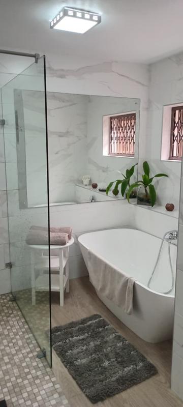 4 Bedroom Property for Sale in Reservoir Hills KwaZulu-Natal