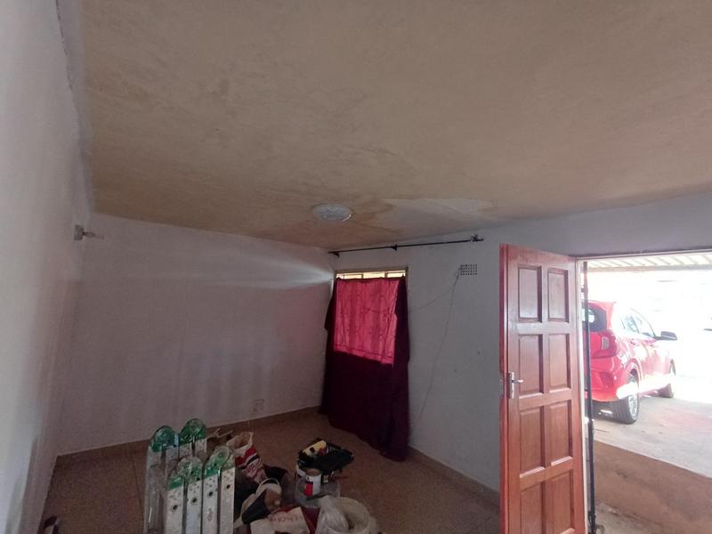 2 Bedroom Property for Sale in Stonebridge KwaZulu-Natal