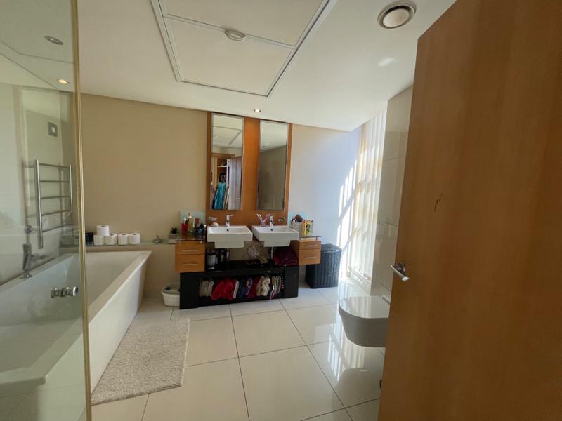 2 Bedroom Property for Sale in Umhlanga KwaZulu-Natal
