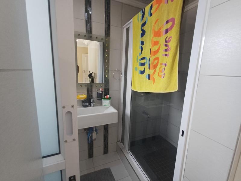 6 Bedroom Property for Sale in Woodview KwaZulu-Natal