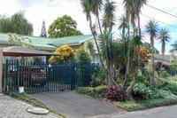 6 Bedroom Property for Sale in Manors KwaZulu-Natal