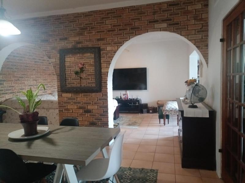 6 Bedroom Property for Sale in Manors KwaZulu-Natal