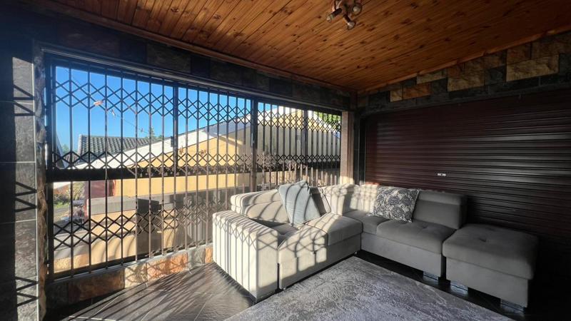 3 Bedroom Property for Sale in Valdin Heights KwaZulu-Natal