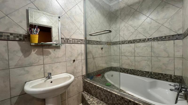 3 Bedroom Property for Sale in Valdin Heights KwaZulu-Natal