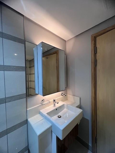 To Let 2 Bedroom Property for Rent in Umhlanga Rocks KwaZulu-Natal